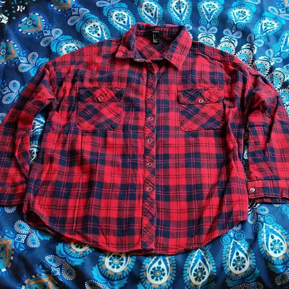 Forever 21 flannel shirt size S